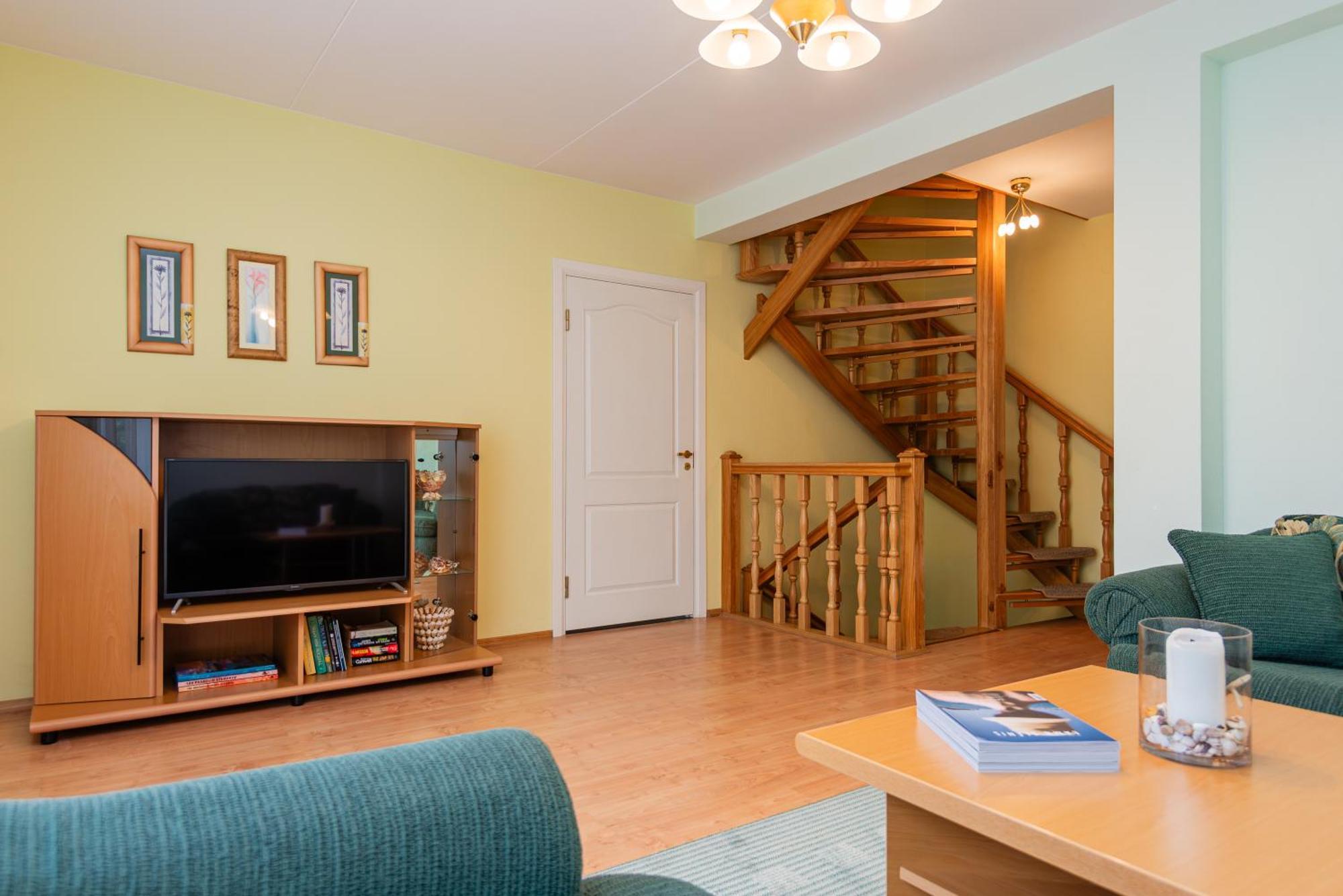 Family Inn Cottage With Terrace Palanga Luaran gambar